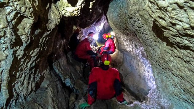 Prorider TRIP Pestera cave adventure Discovery