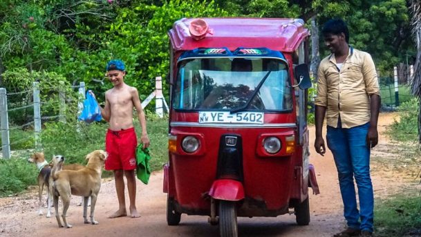 Prorider Trip School Kite Sri Lanka Tuk Tuk