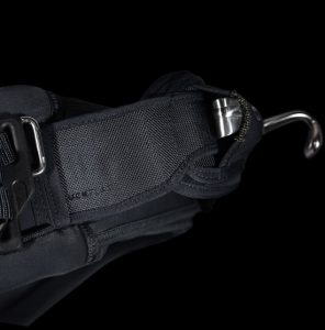 Manera Exo Harness Tech Tuck Flap